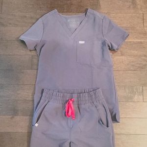 Figs women's Charcoal scrubs set (Caterina + Zamora) XXS